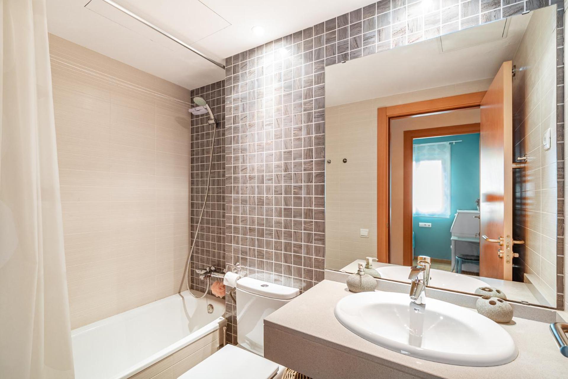 Merce Apartment Forum Barcelona سان أدريان دي بيزوس المظهر الخارجي الصورة